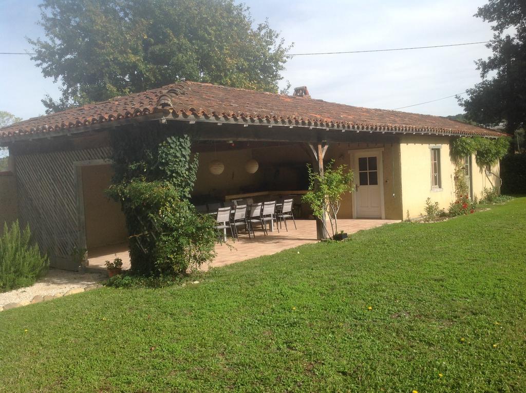 Les Tournesols Villa Sariac-Magnoac Exterior photo